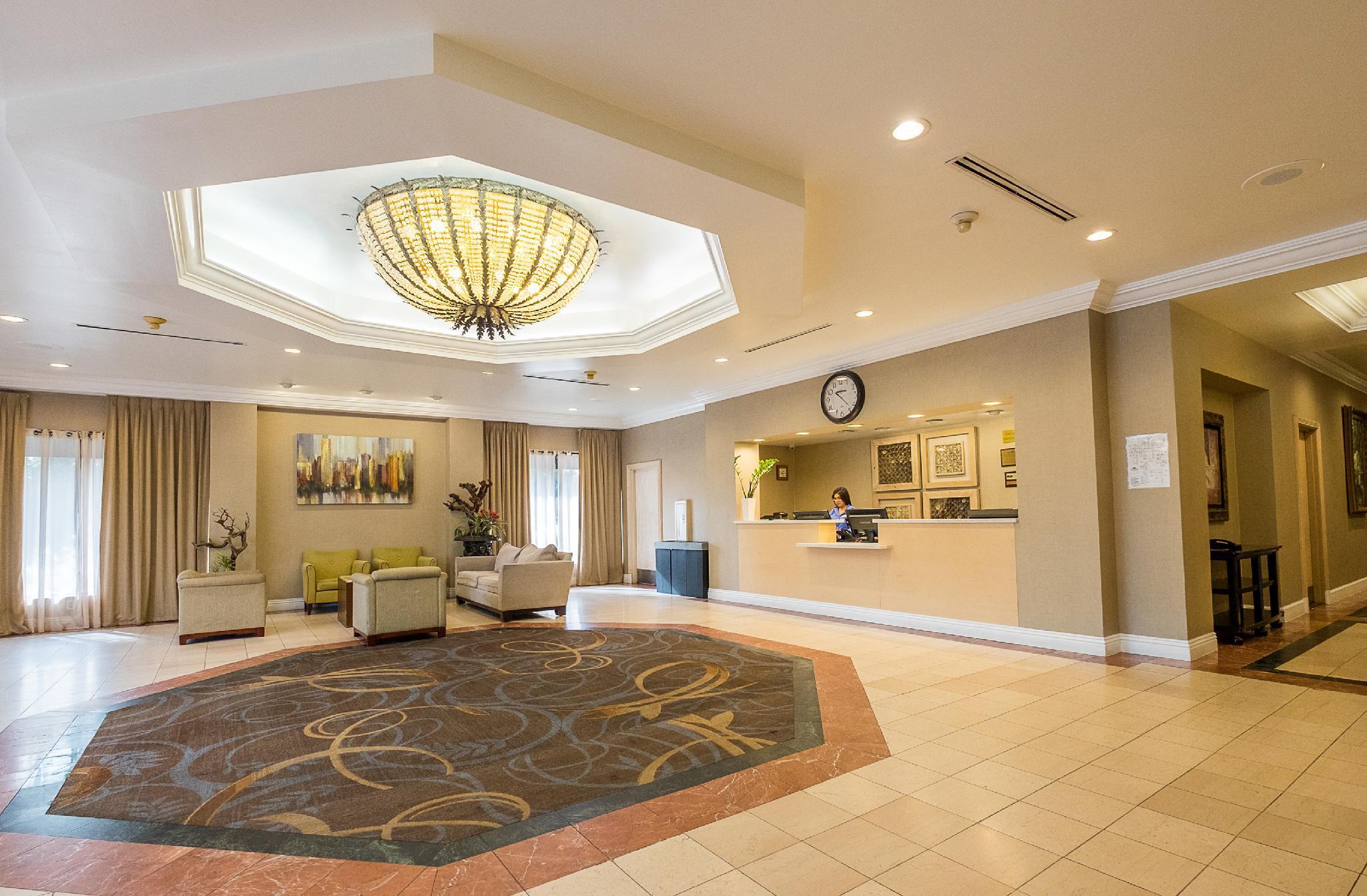 Howard Johnson By Wyndham Fullerton/Anaheim Conference Cntr Eksteriør bilde